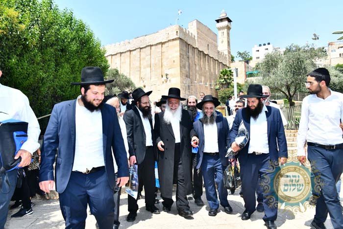תפילות במערת המכפלה תשפג (93)