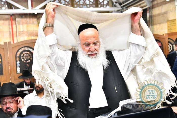 תפילות במערת המכפלה תשפג (63)