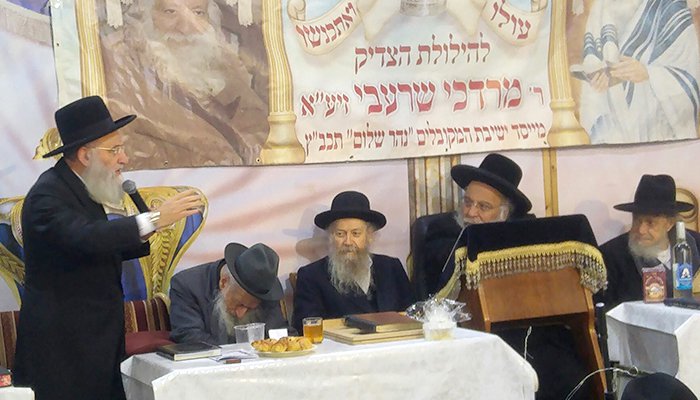 קובר הילולת הרב שרעבי בישיבה