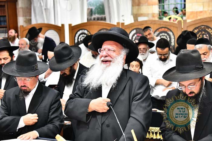 תפילות במערת המכפלה תשפג (94)